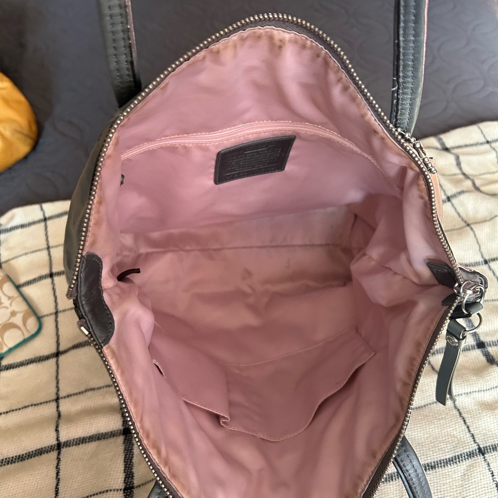 Coach tote bag and wristlet - Picture 4 of 5